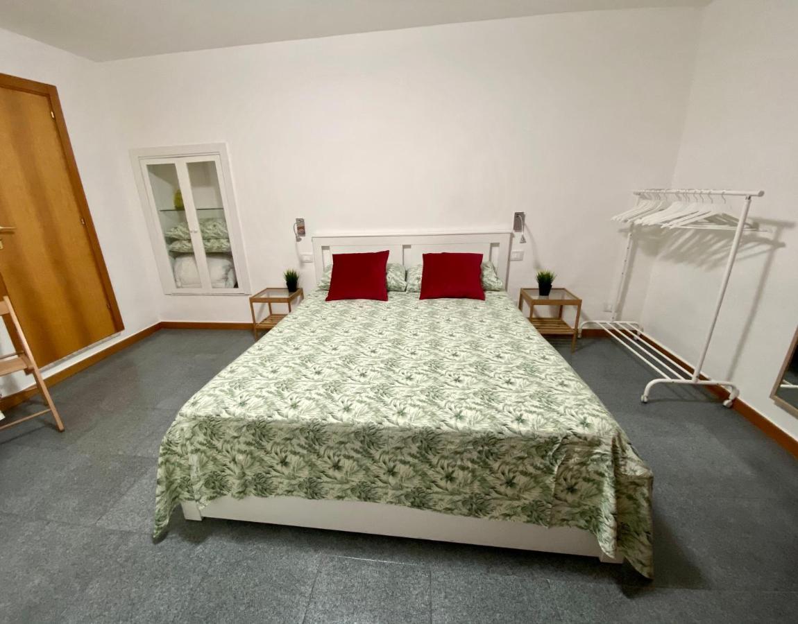 Pisani Apartment Bari Exterior photo