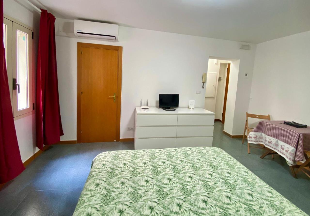 Pisani Apartment Bari Exterior photo